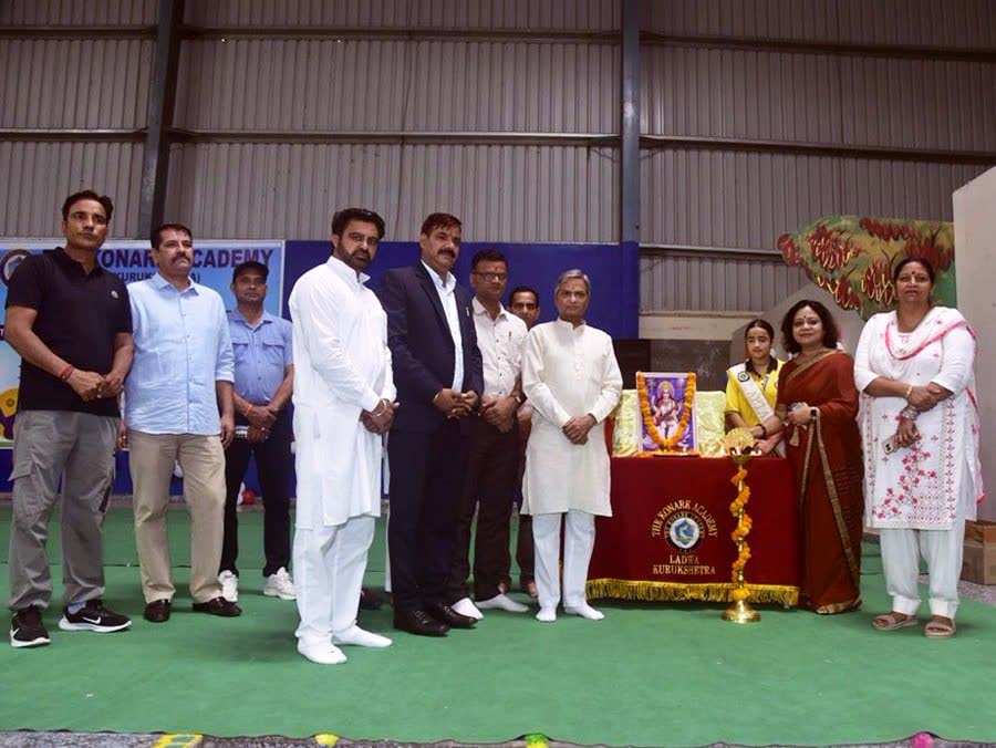 द कोणार्क अकादमी में इंटरैक्टिव कक्षा