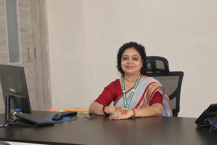 श्रीमती अंजनी सिंह, द कोणार्क अकादमी की प्रधानाचार्या
